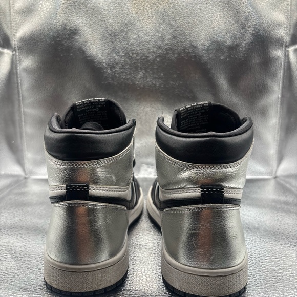 Air Jordan 1 High Sliver Toe - Picture 4 of 6